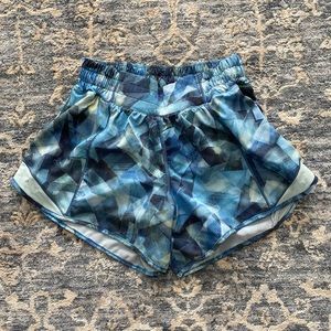 Lululemon hotty hot shorts